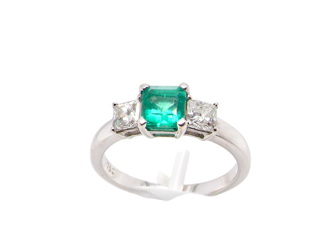  emerald and diamond ring
