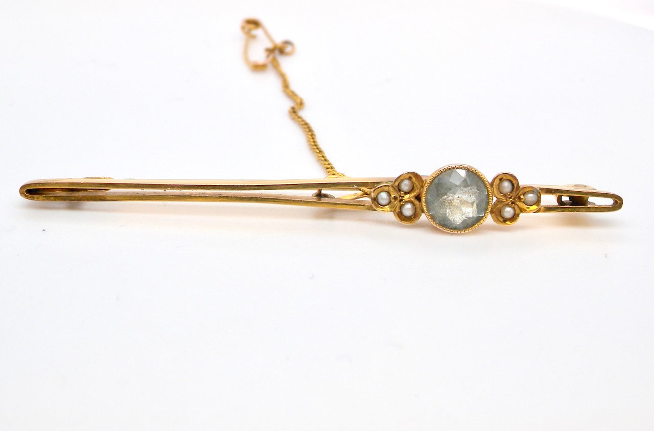 Antique aquamarine bar brooch