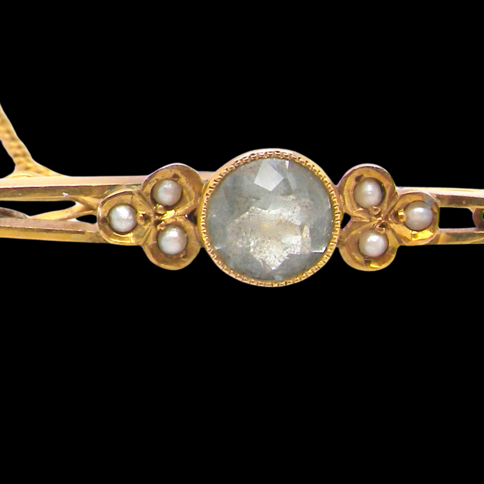 aquamarine bar brooch