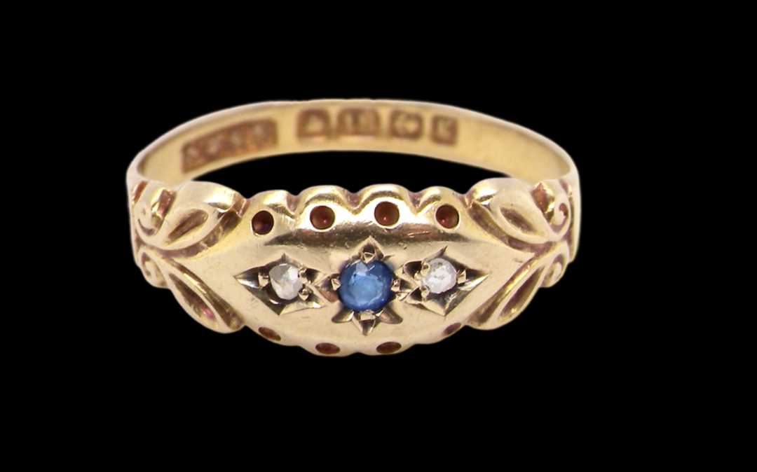 Edwardian sapphire and diamond ring