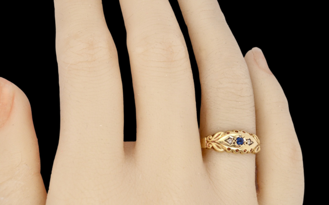 antique sapphire and diamond ring