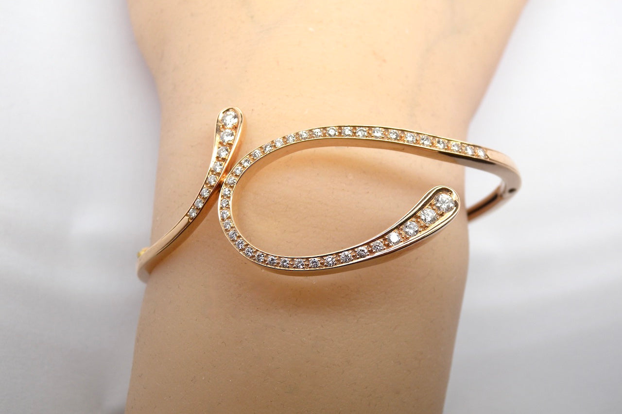 Diamond bangle