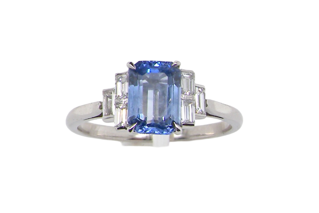 platinum sapphire and diamond ring