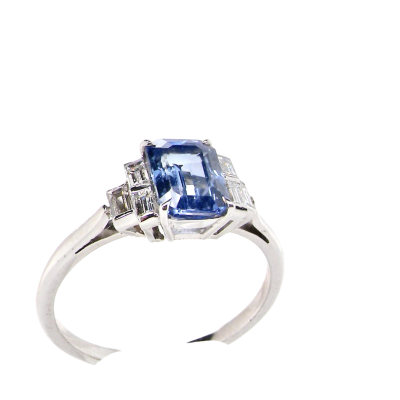 modern sapphire and diamond ring
