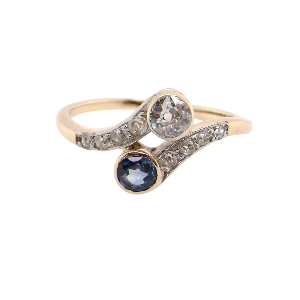 An antique Sapphire and Diamond Ring