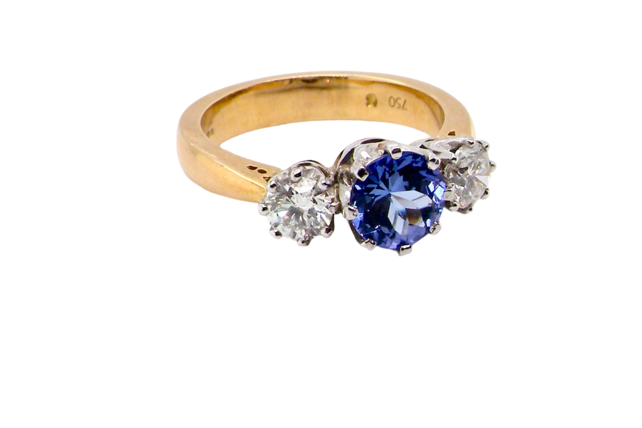 Tanzanite and Diamond Ring