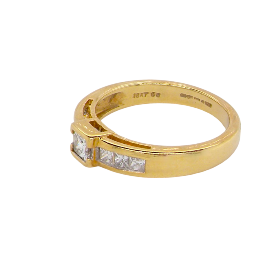A modern Diamond Ring side view