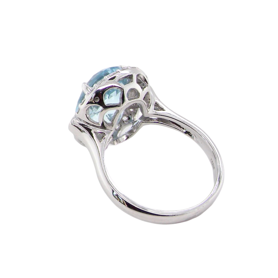 An impressive Aquamarine and Diamond Cluster Ring rear view