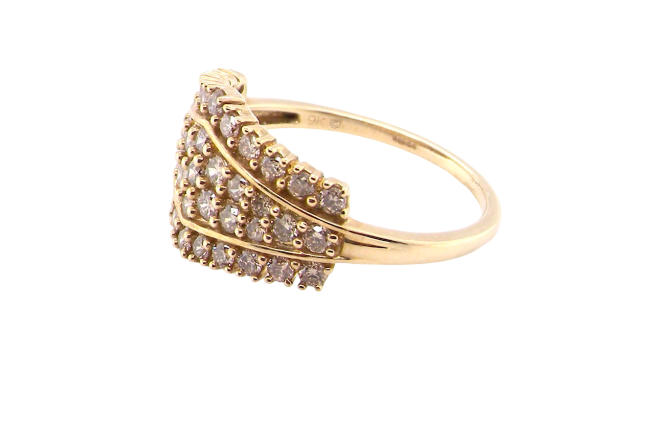 multi cluster diamond ring