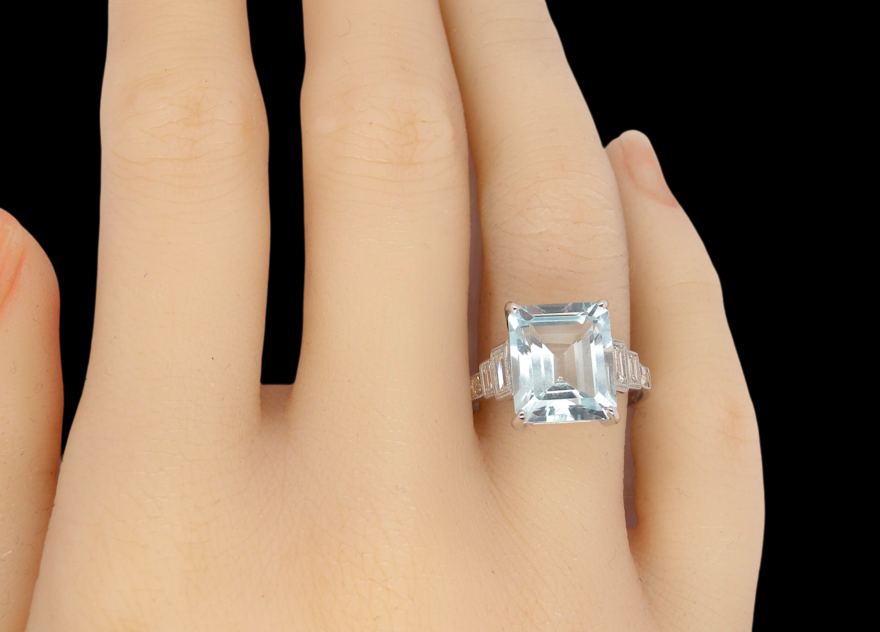 Impressive Aquamarine and Diamond Ring
