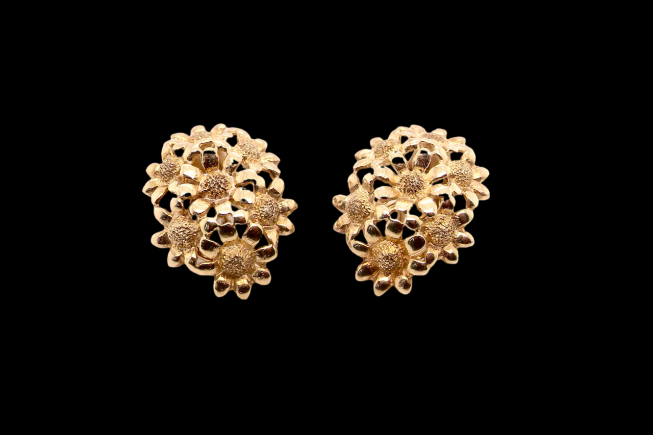 vintage clip earrings