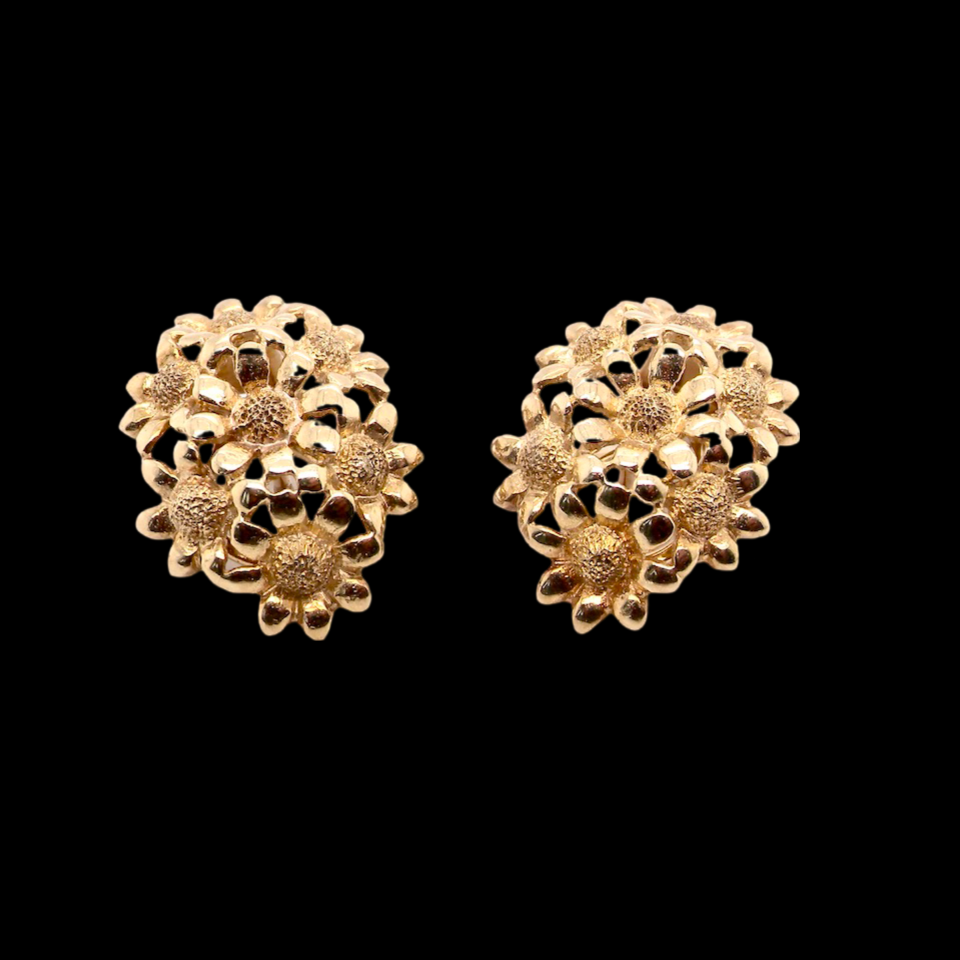 vintage clip earrings