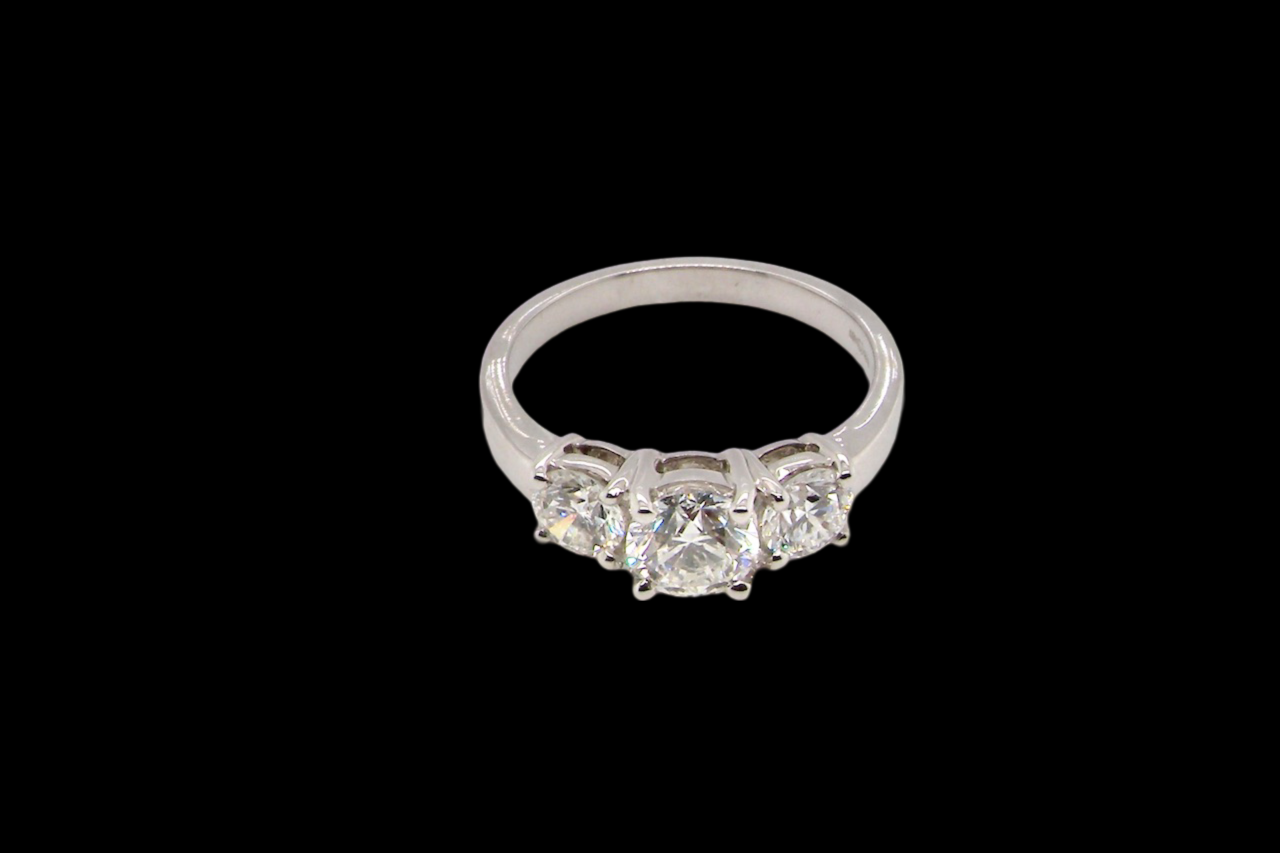 3 stone trilogy Diamond Ring