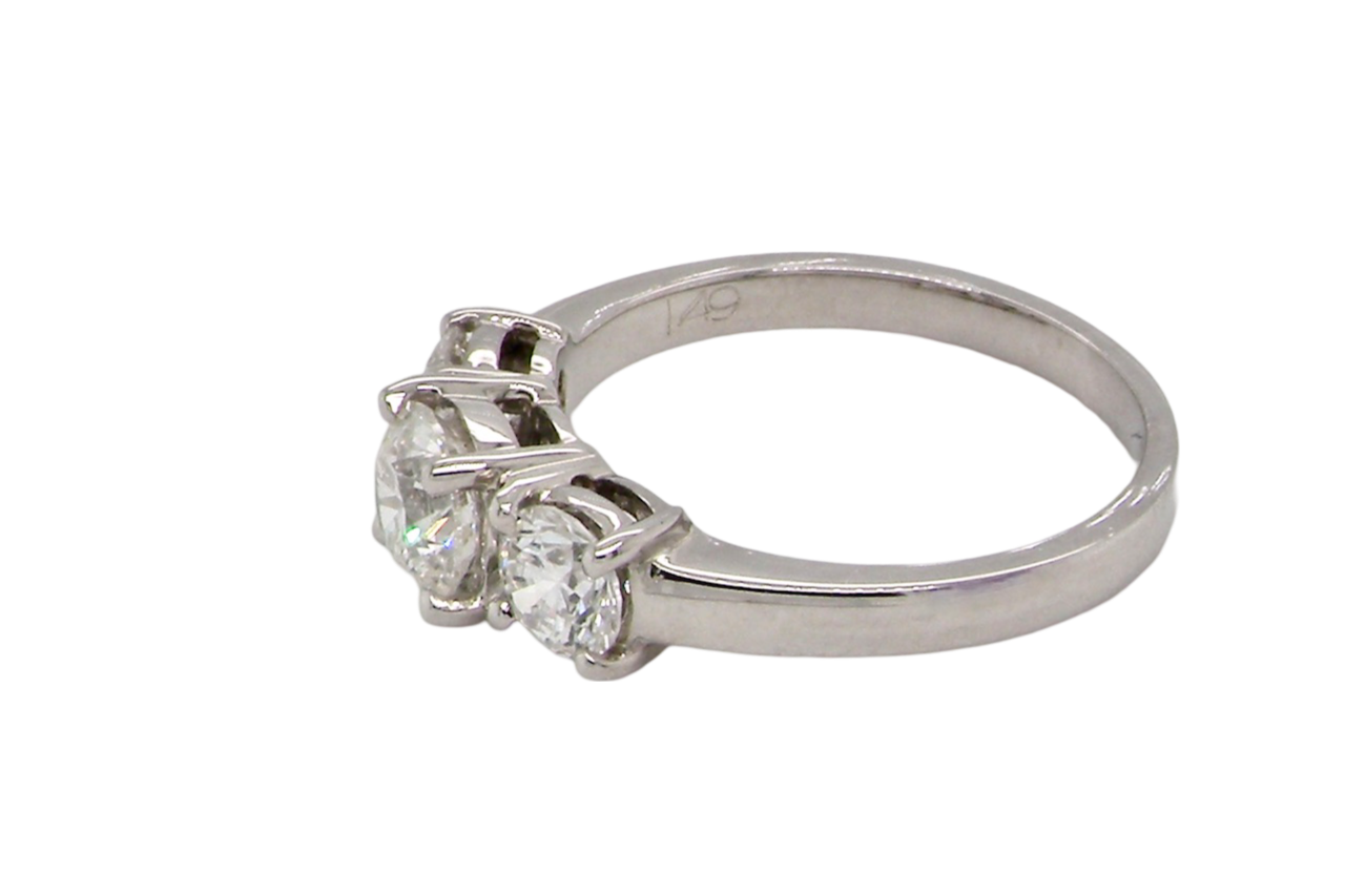 A fine and impressive trilogy Diamond Ring side view