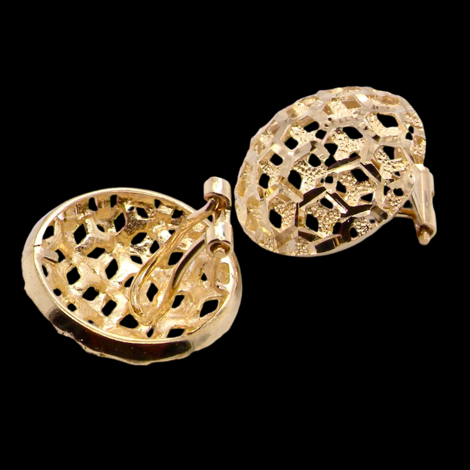 A pair of CLIP style earrings