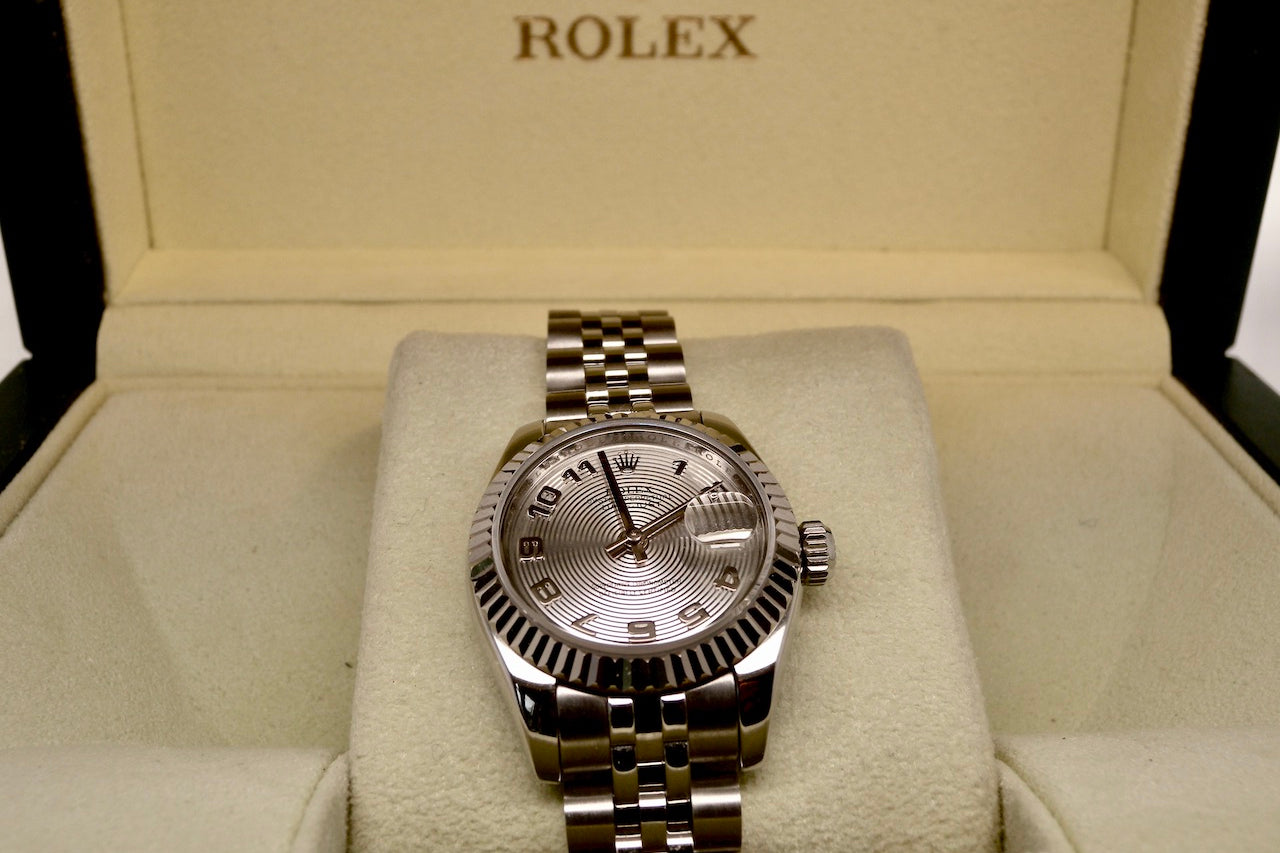 A womans steel Rolex wrist watch 179174 in box