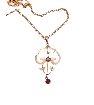 A Victorian garnet pendant