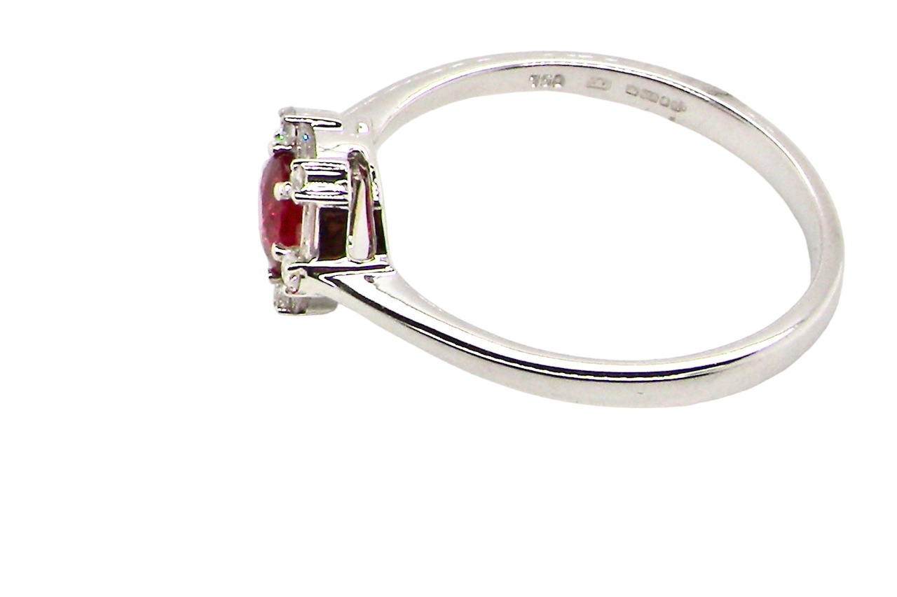 ruby and diamond cluster ring