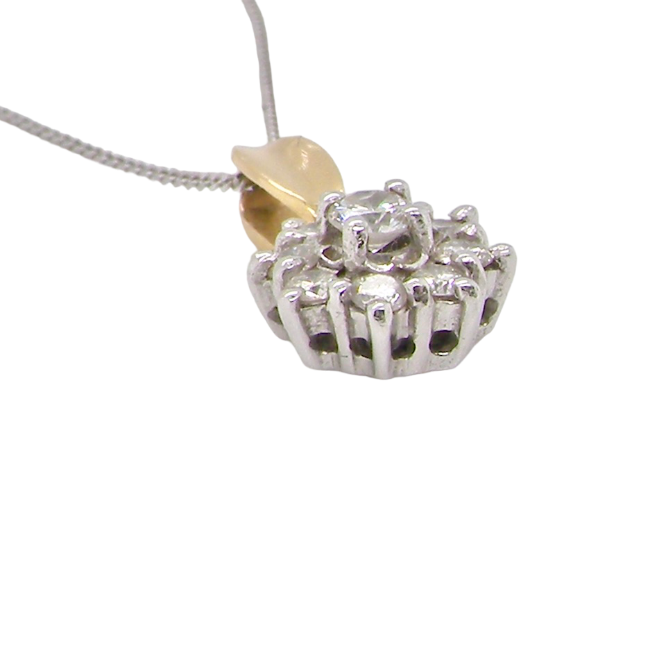 cluster pendant