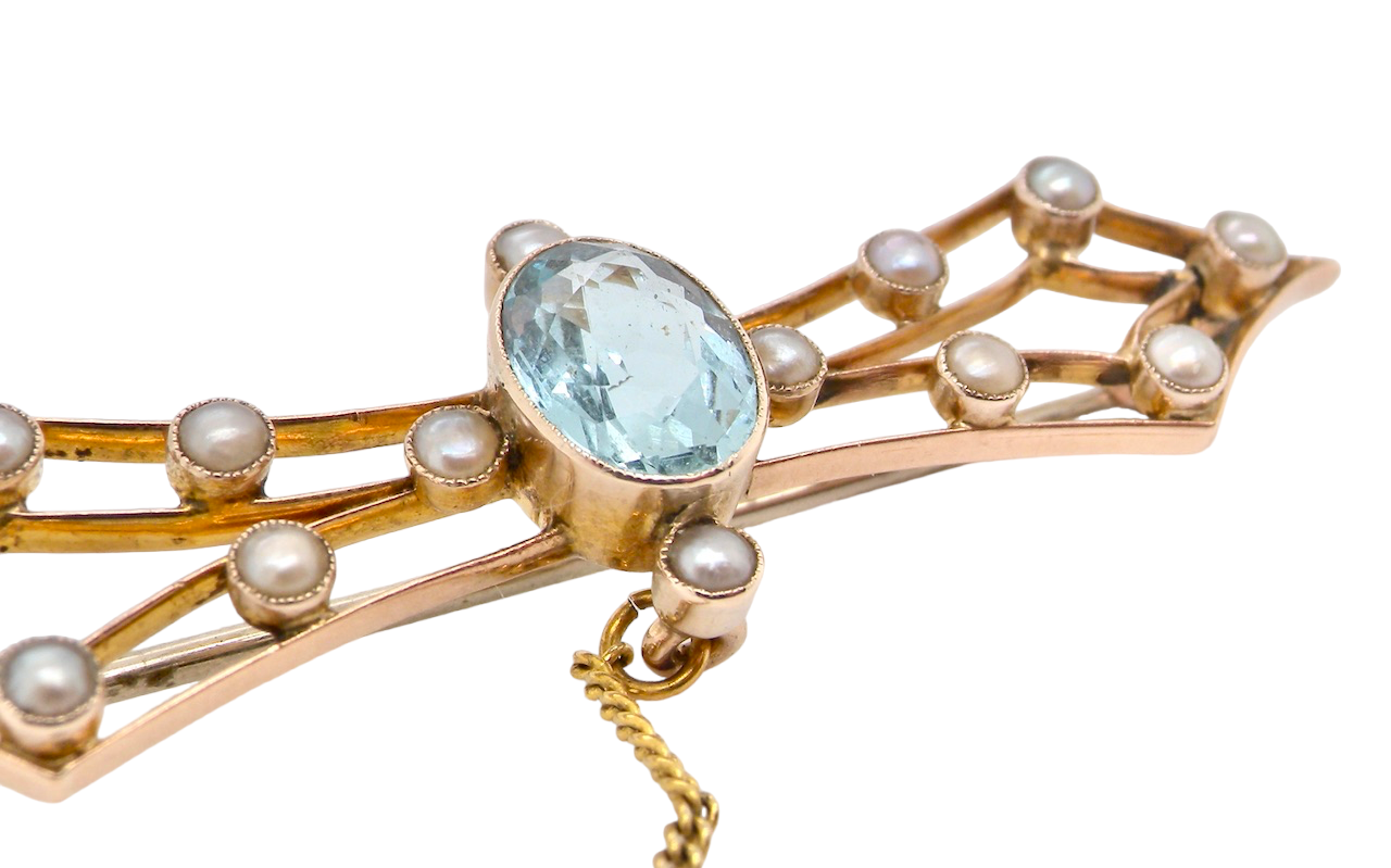 BAR BROOCH