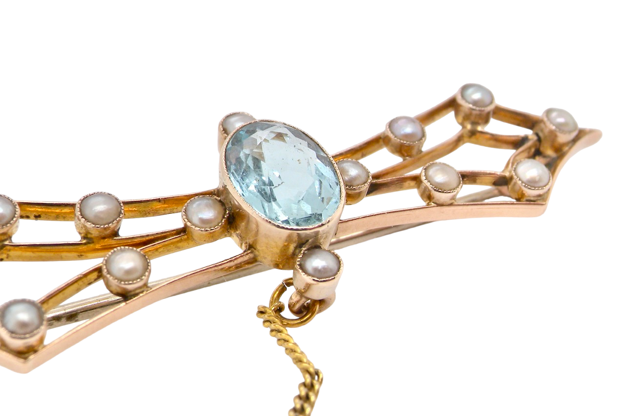 BAR BROOCH
