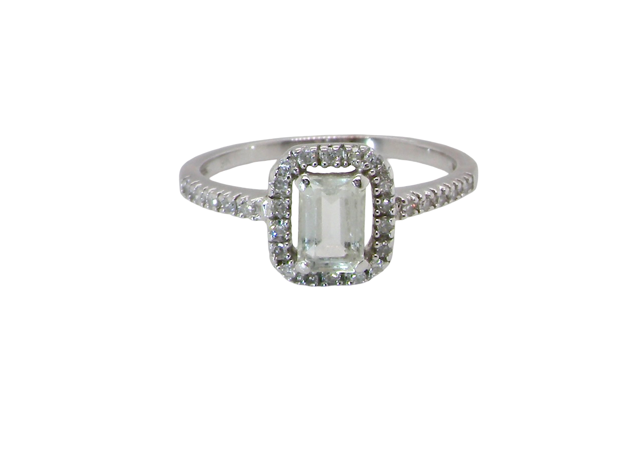 An aquamarine and diamond cluster ring