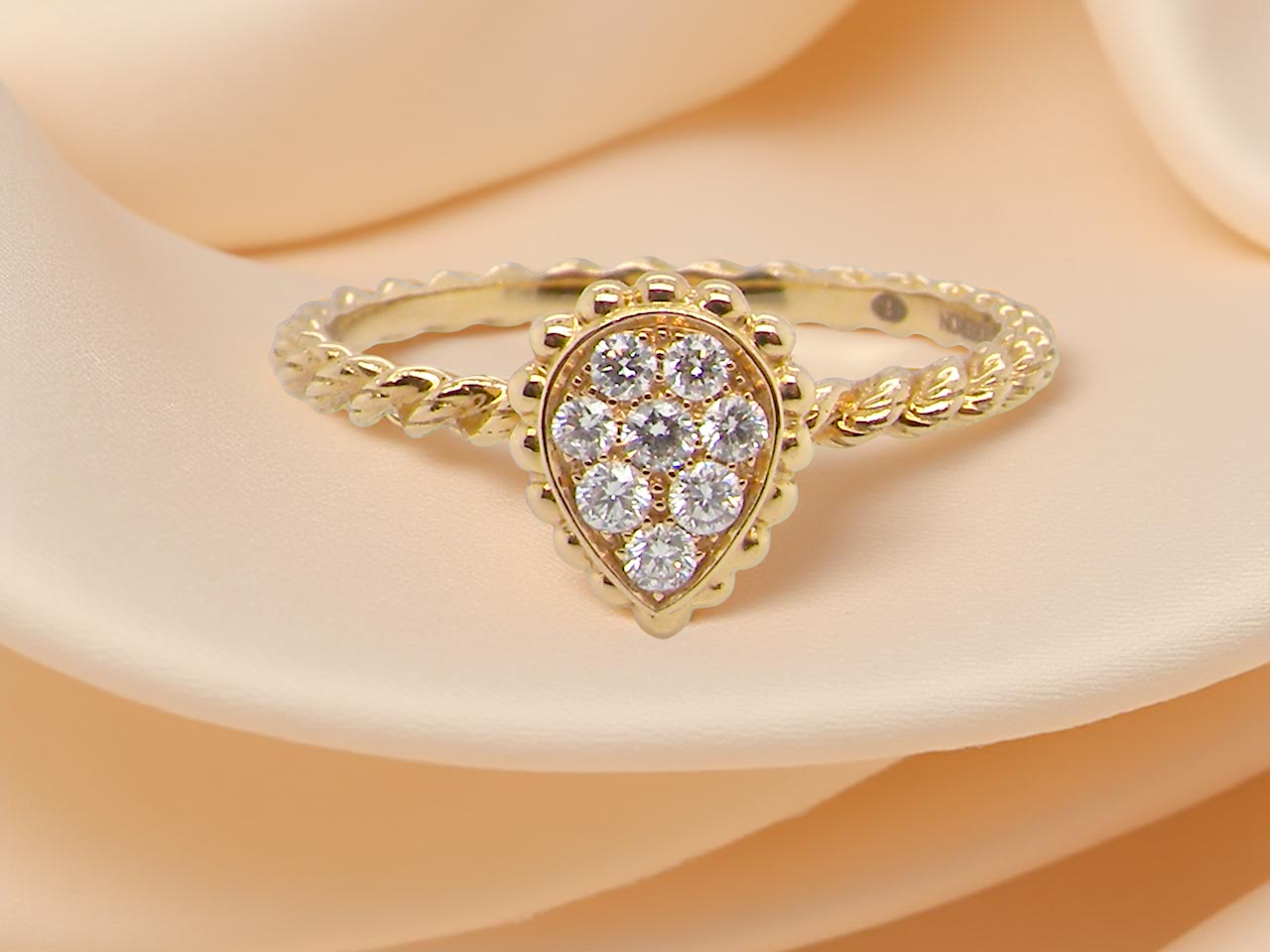 Serpent Boheme ring by Boucheron
