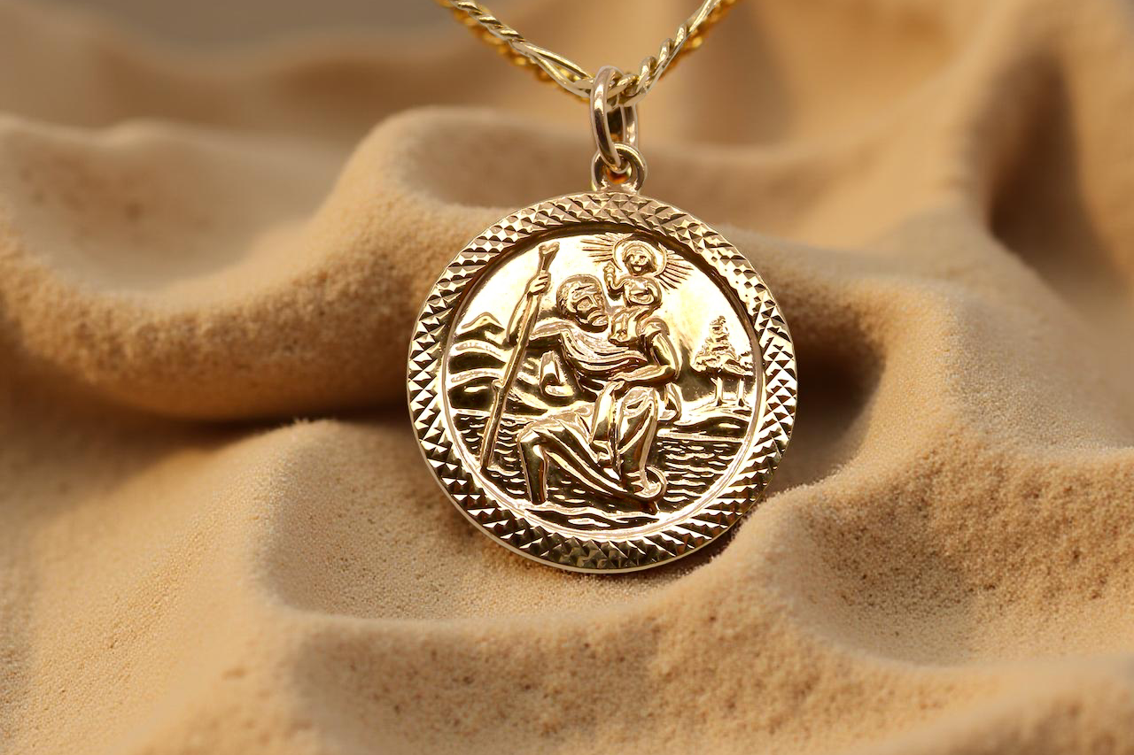 The Patron Saint for Travellers, St Christopher medallion. 