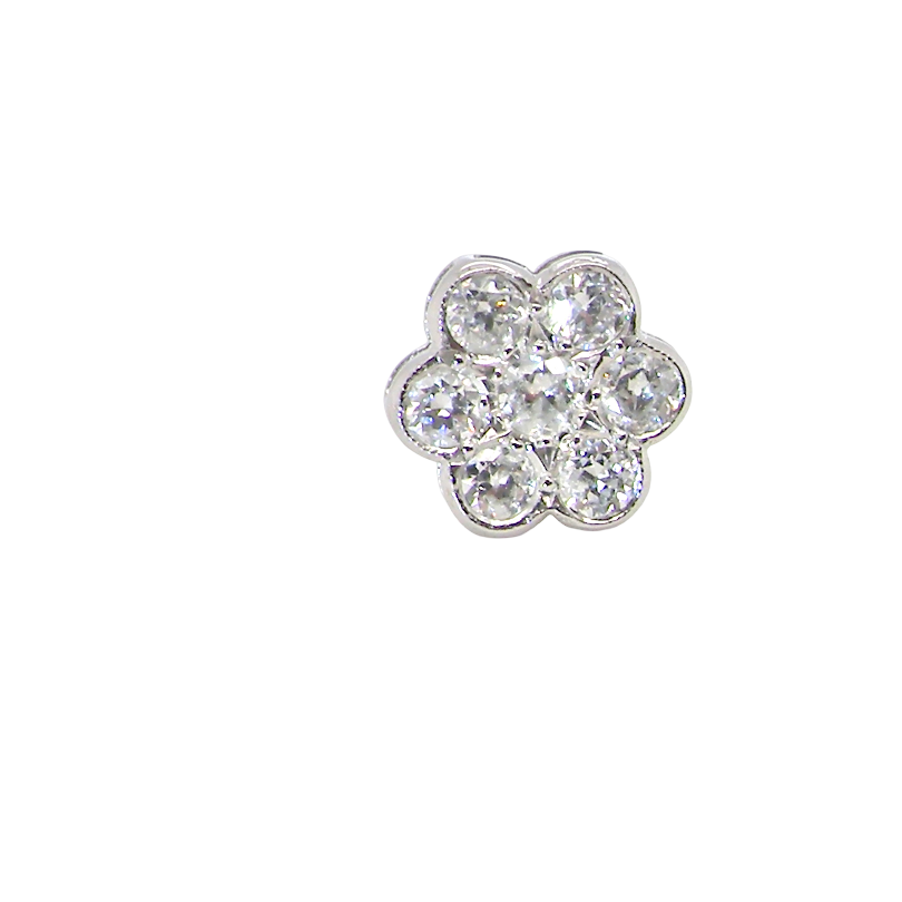 The diamonds measure approximately 2.6mm each, with an estimated total diamond weight of 0.40ct per earring (0.80ct total).
The elegant daisy-style heads measure 9.3mm