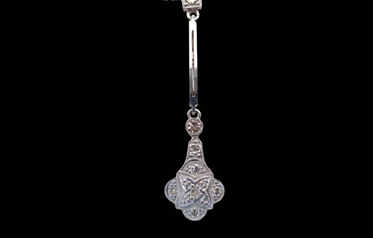 base view beautiful original Art Deco Diamond pendant