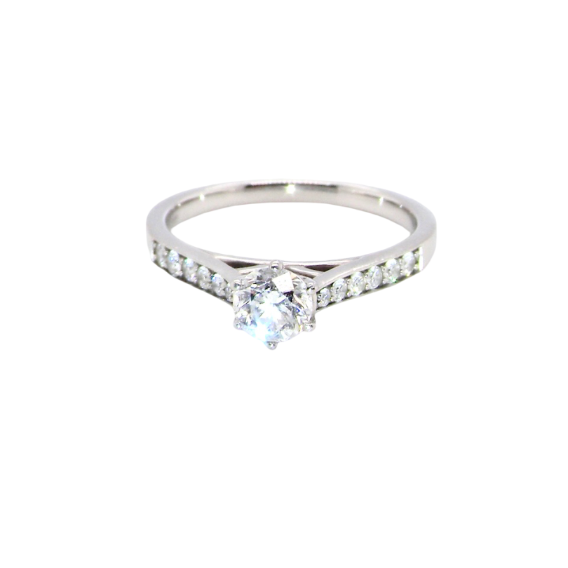 beautiful platinum solitaire ring featuring a brilliant-cut white diamond, claw set, measuring 4.8mm and weighing approximately 0.65ct. Diamond graded I colour, SI1 clarity,