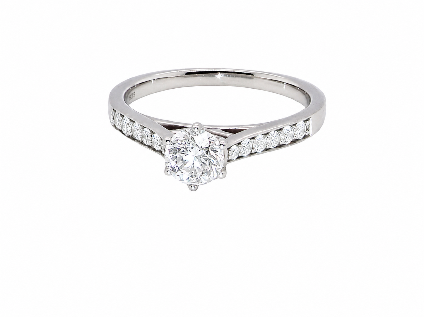 beautiful platinum solitaire ring featuring a brilliant-cut white diamond, claw set, measuring 4.8mm and weighing approximately 0.65ct. Diamond graded I colour, SI1 clarity, with an 88-facet cut.
