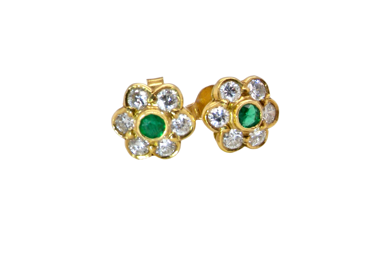 classic cluster earrings, a round emerald