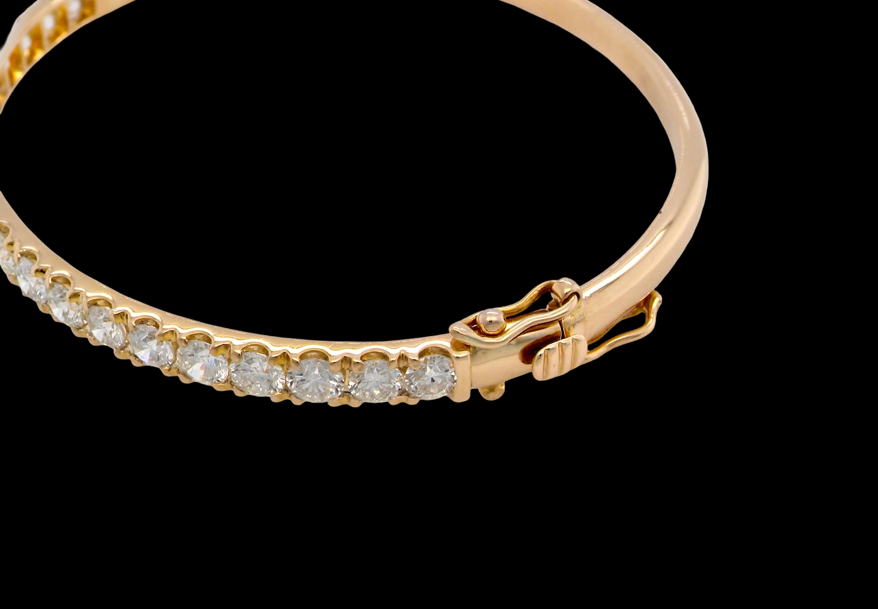 A stunning Diamond Bangle