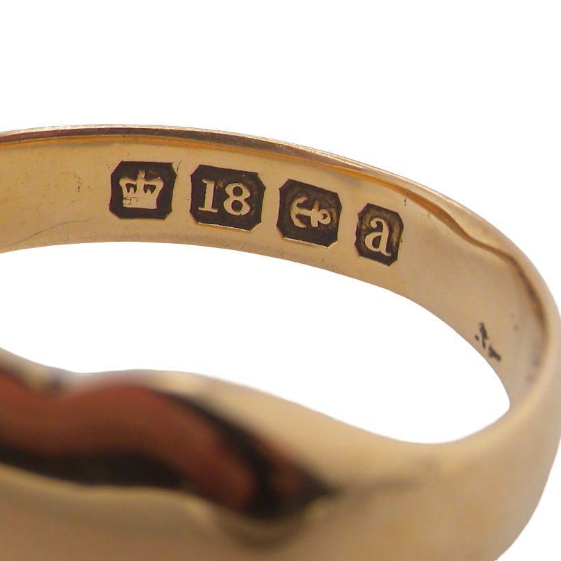 hallmark A very unusual signet ring, hallmarked in Birmingham in 1900.
The head is heart shaped and measures 11x10mm.
