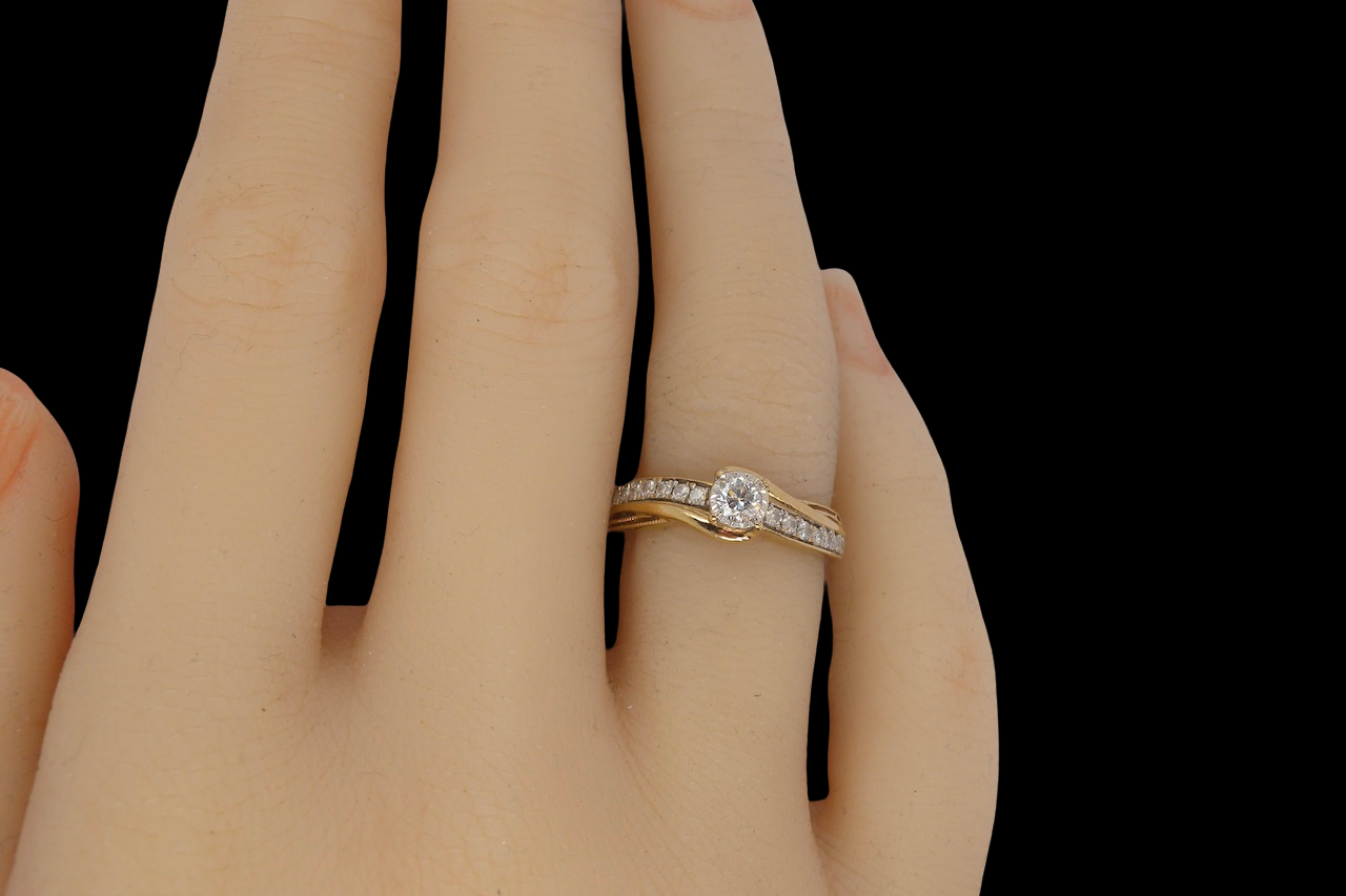 hand A Solitaire Diamond ring 1