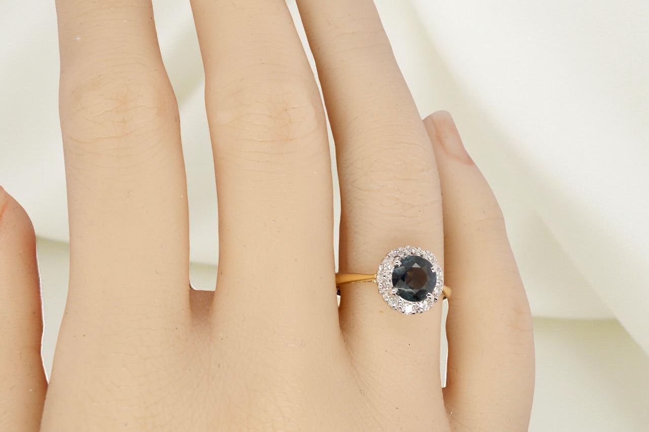 A Vintage 1960s Sapphire & Diamond Cluster Ring