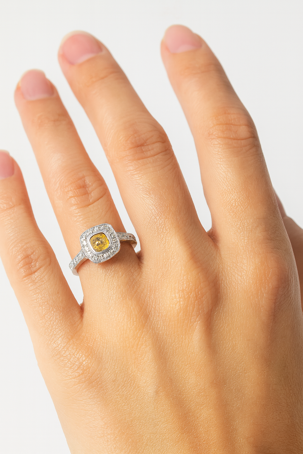 A Yellow Diamond halo cluster ring