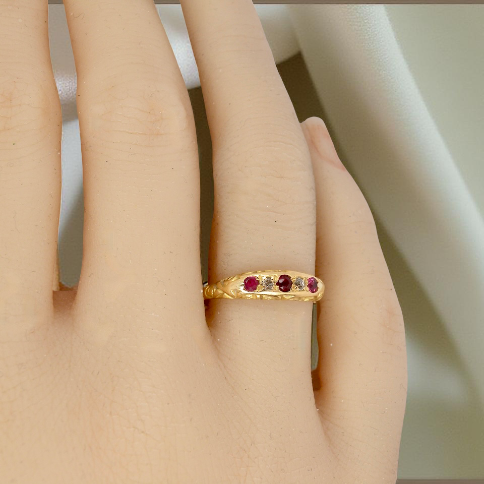 Antique 18ct Gold Ruby & Diamond Boat Ring, Early 20th Century