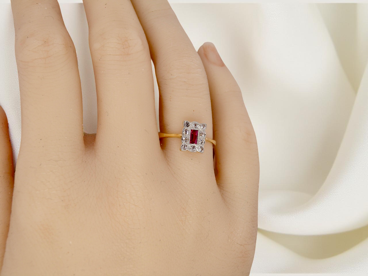 hand Edwardian-era cluster ring ruby and diamond