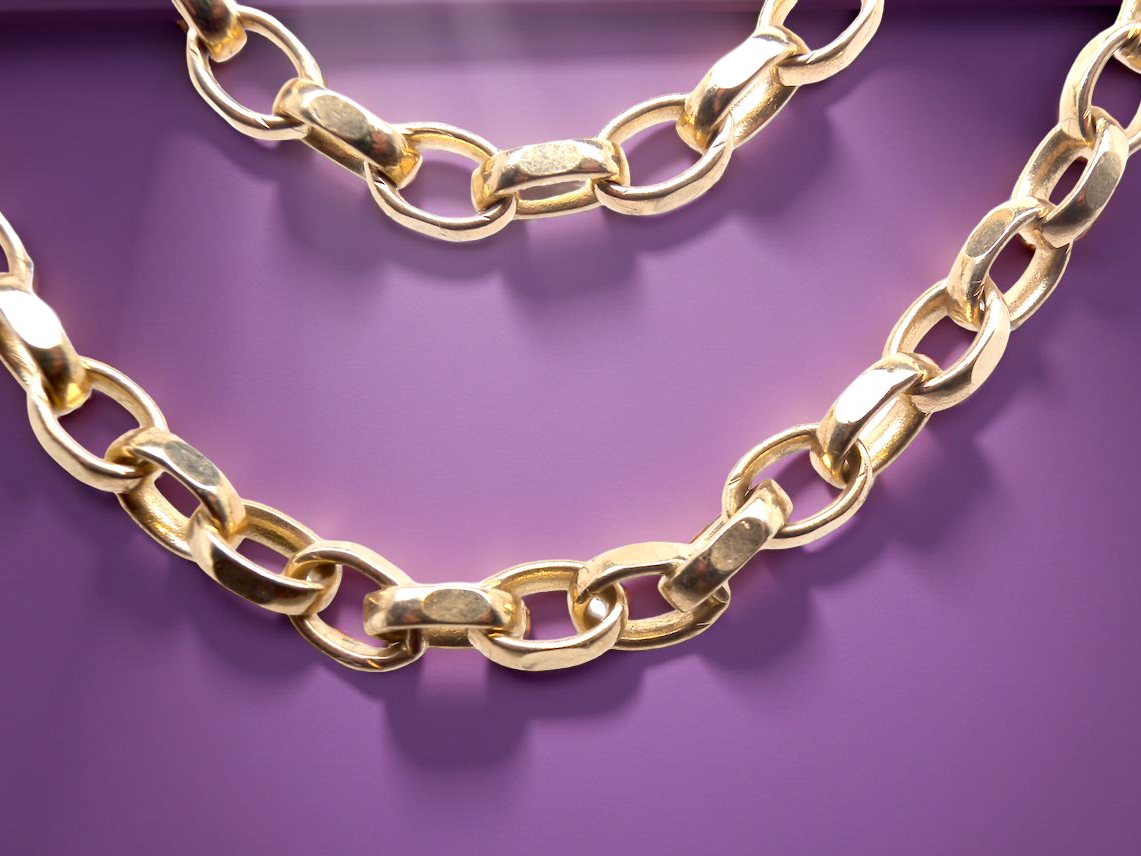 A heavy weight neck chain. Belcher style links