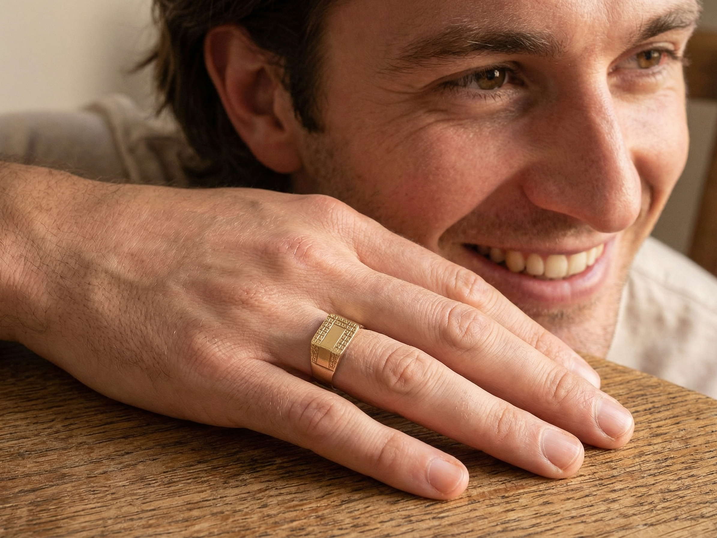 model A 1970s gentleman's 9 carat gold signet ring.