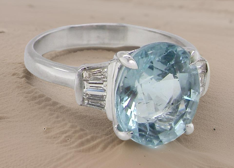 Fine Aquamarine and Diamond ring