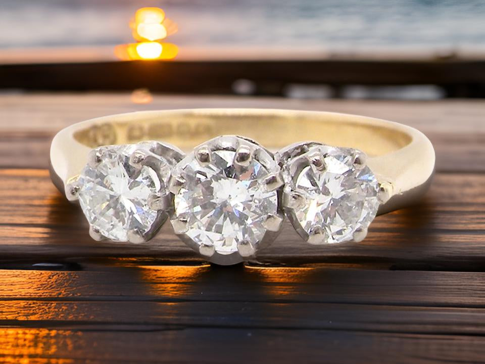 3 stone Diamond Ring