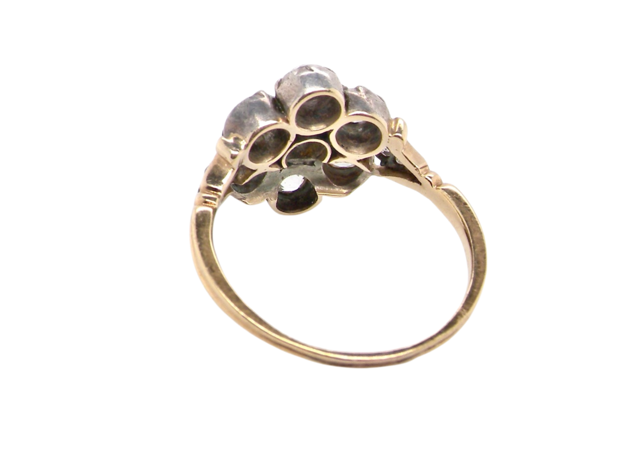 A Fine Victorian Diamond Cluster Ring (Circa 1860s–1880s)