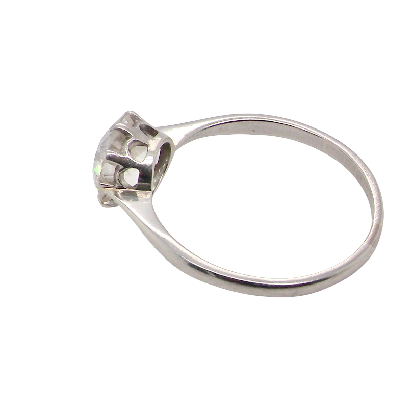rear A beautiful and timeless vintage solitaire dating from the 1930s, crafted in platinum and set with a stunning old brilliant-cut diamond.