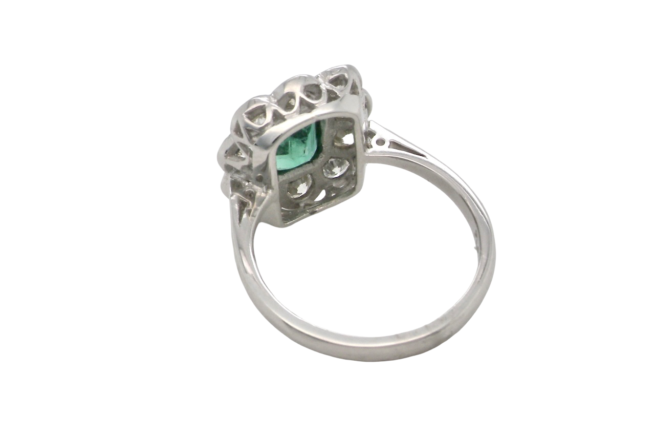 rear A fabulous Emerald and Diamond ring