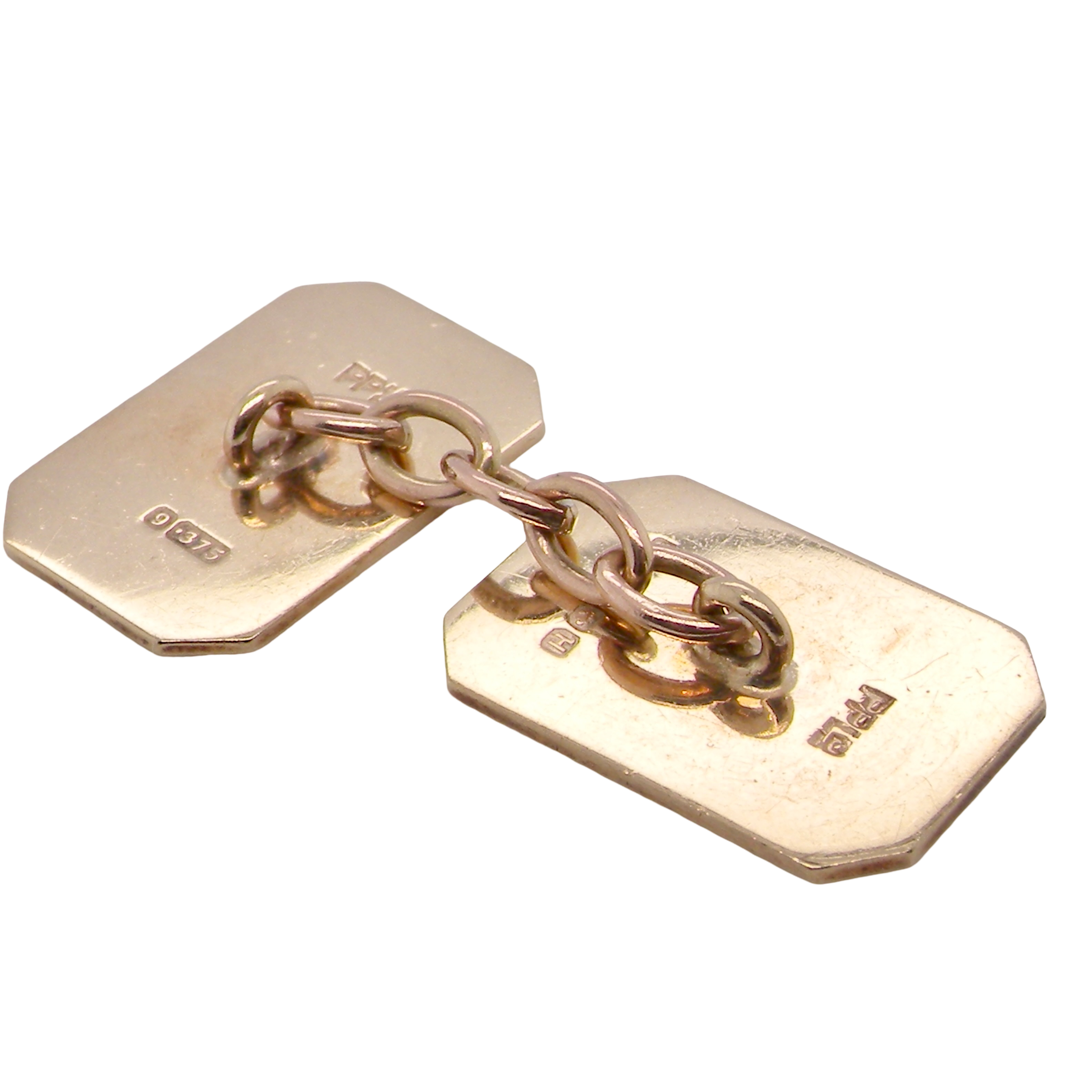 rear A pair of double link cufflinks. Each rectangular in shape, measure 18x12mm. 