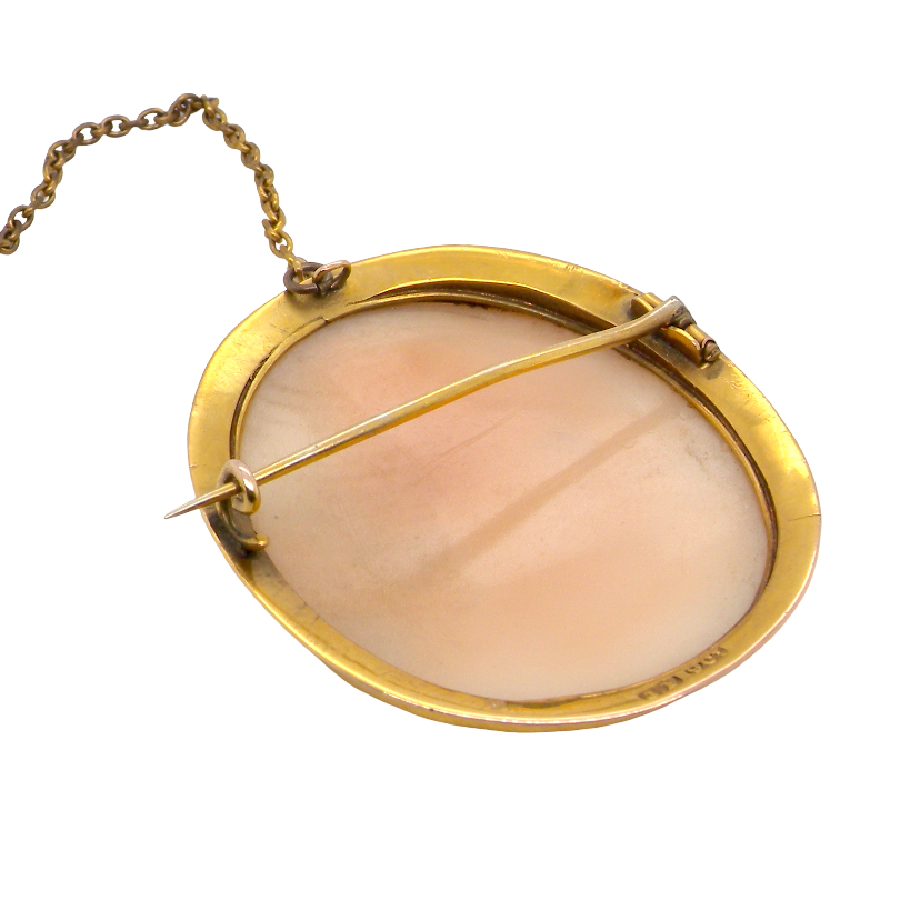 rear A timeless classic cameo brooch. The shell is hand carved with a classical Romanesque female figure. 