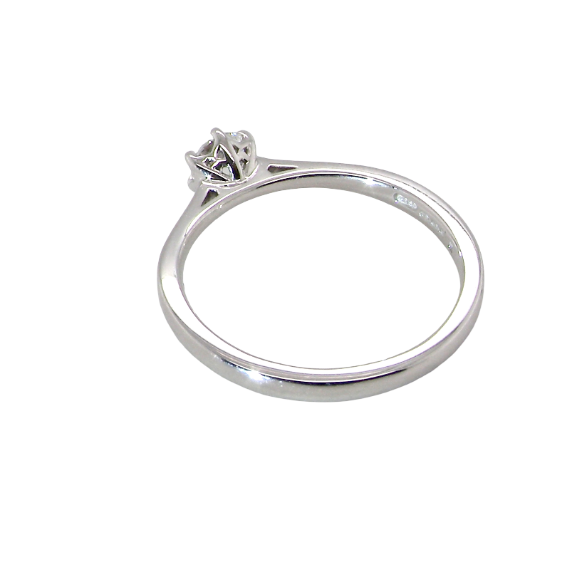rear An elegant and timeless 18 carat white gold diamond solitaire ring, featuring a beautiful brilliant cut white diamond, independently certified by the Gemological Institute of America (GIA).